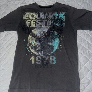 CALVIN KLEIN JEANS‎ EQUINOX FESTIVAL 1978 T SHIRT Faux Concert Tour Women Large